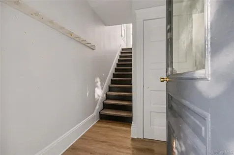 17 Grant Street Pleasantville NY 10570