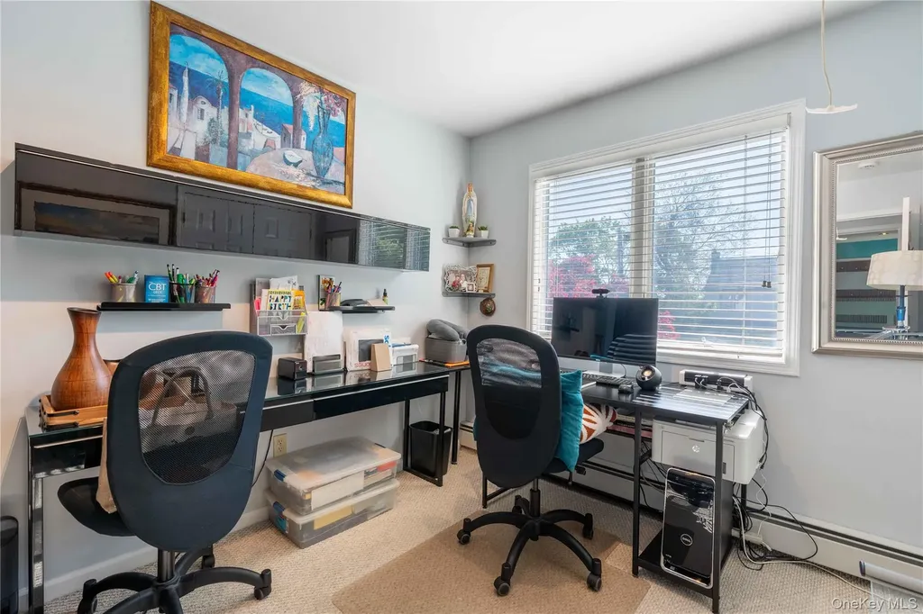 671 Tabor Place East Meadow NY 11554
