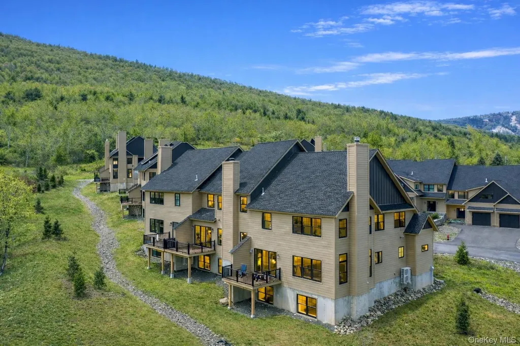 23 Stonewall Lane Windham NY 12496