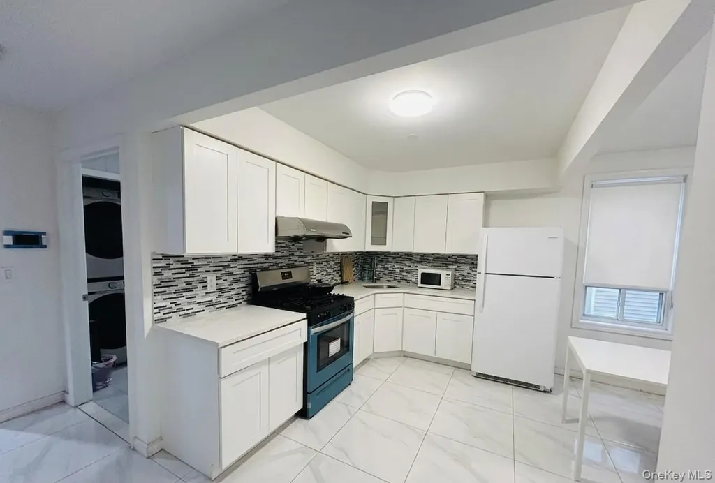 13216 Maple Avenue Flushing NY 11355