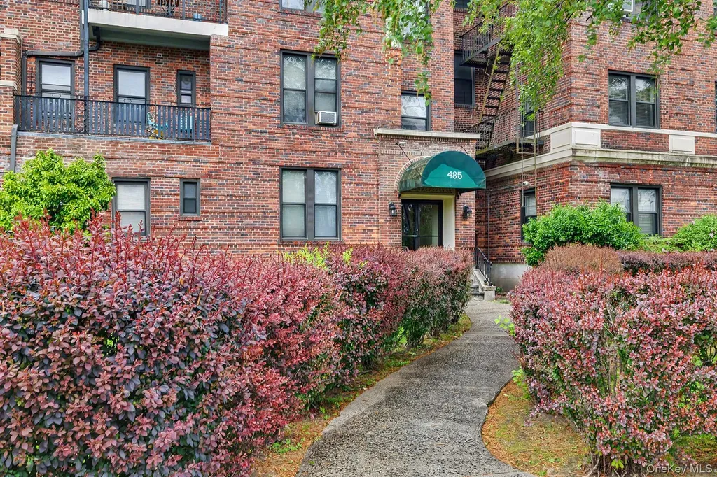 485 Pelham Road New Rochelle NY 10805
