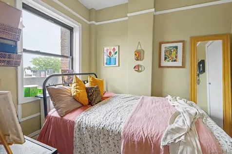 485 Pelham Road New Rochelle NY 10805