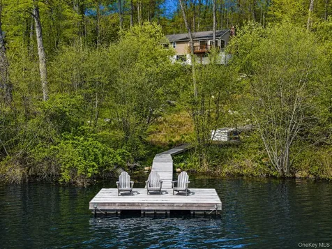 101 Seven Hills Lake Drive Carmel NY 10512