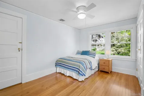 7 Soundview Drive Larchmont NY 10538