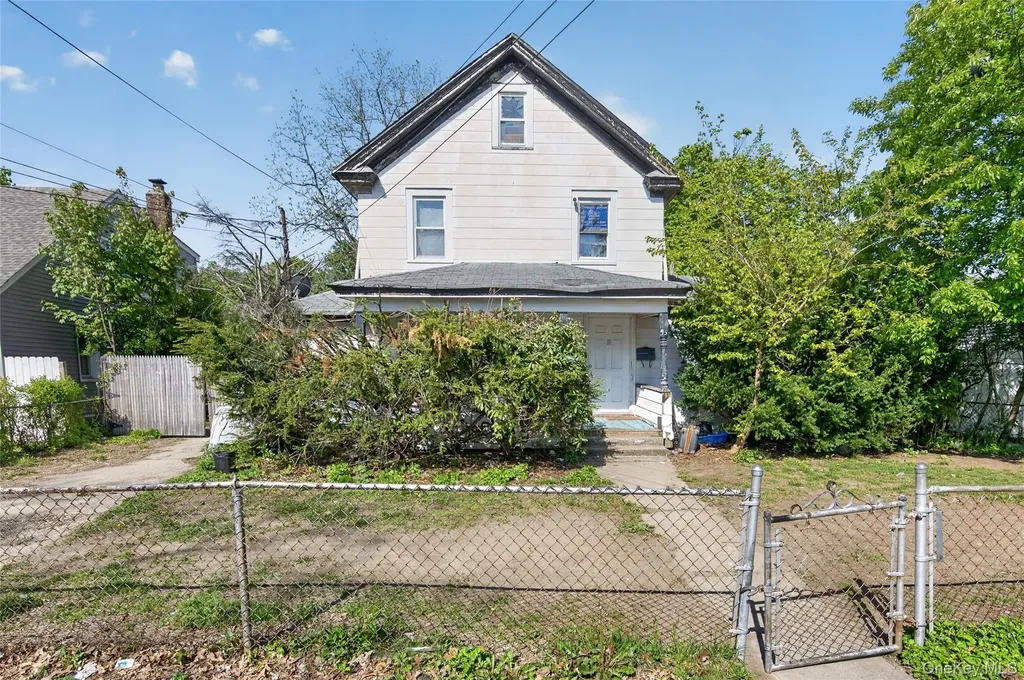 95 Rose Avenue Roosevelt NY 11575