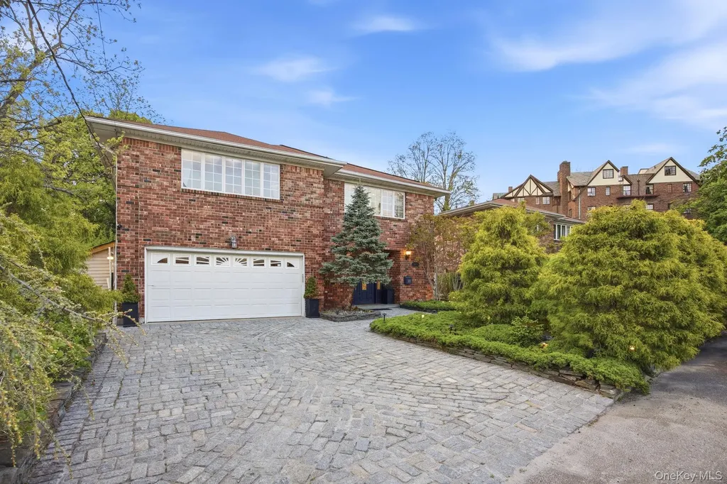 23411 38th Drive Douglaston NY 11363