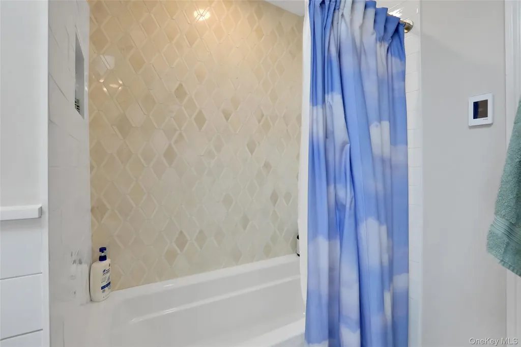 8 White Pine Lane Fishkill NY 12524