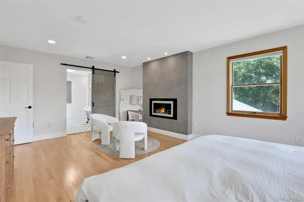 8 White Pine Lane Fishkill NY 12524