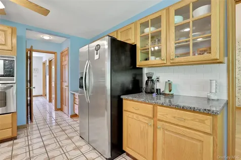 8 White Pine Lane Fishkill NY 12524