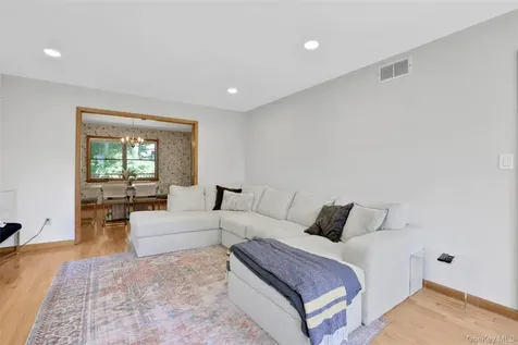 8 White Pine Lane Fishkill NY 12524