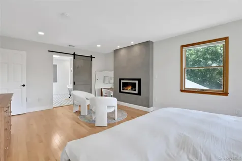 8 White Pine Lane Fishkill NY 12524