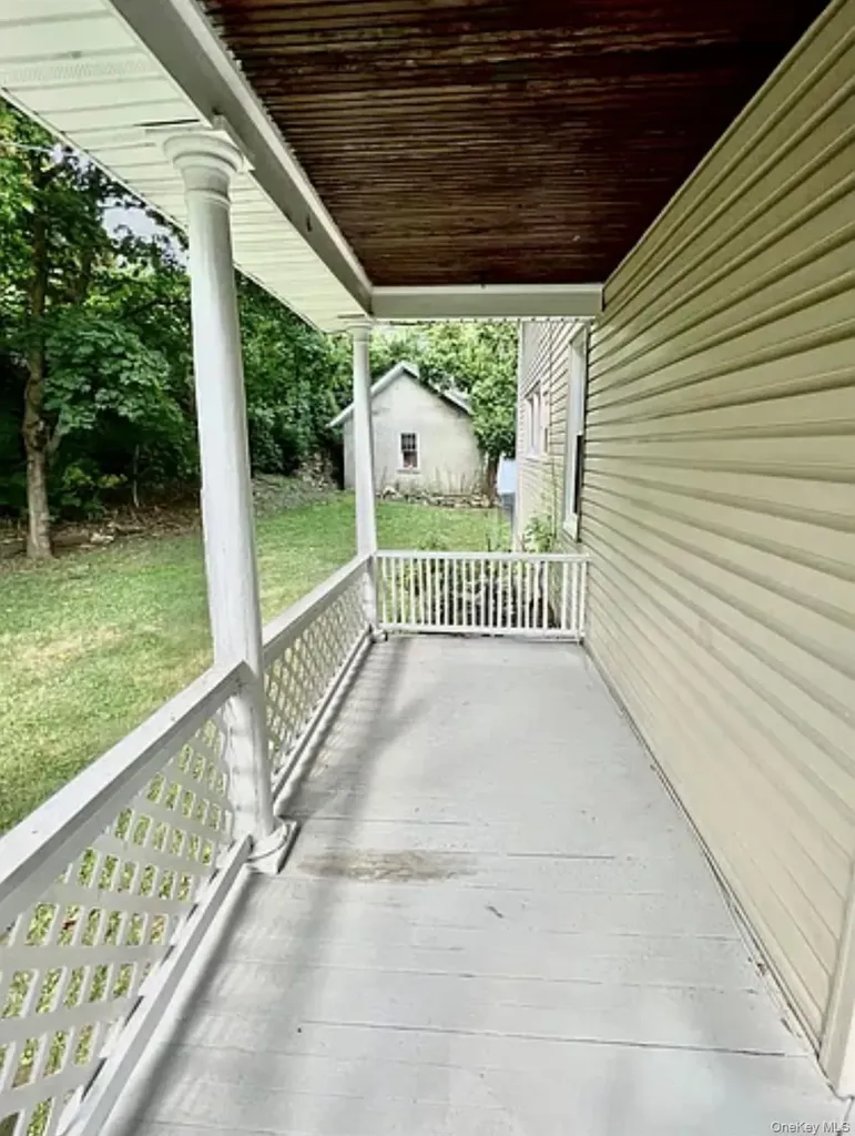 14 Valley Road White Plains NY 10604