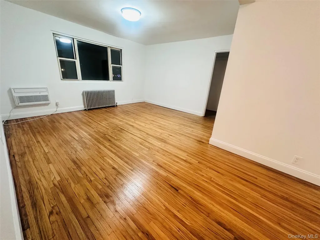 1003 Rottkamp Street Valley Stream NY 11580