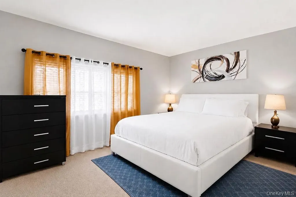 7 Roundtree Court Beacon NY 12508