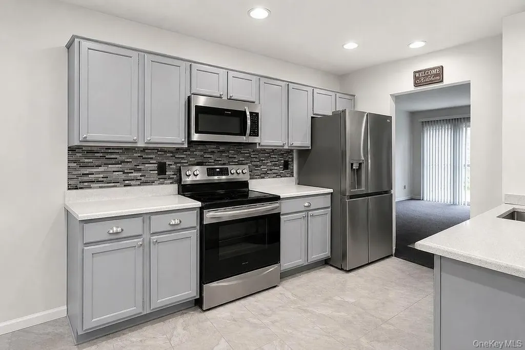 7 Roundtree Court Beacon NY 12508