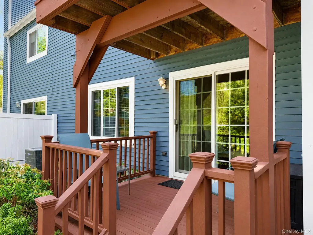 1203 Greystone Lane Brewster NY 10509