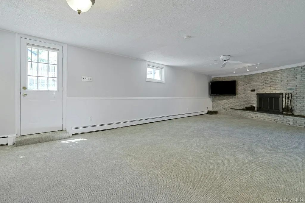 8 Ann Place Valhalla NY 10595