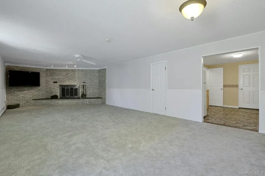 8 Ann Place Valhalla NY 10595