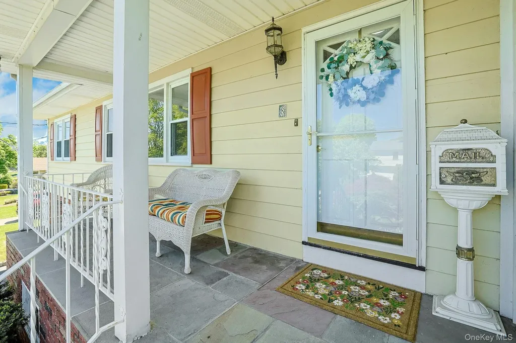 8 Ann Place Valhalla NY 10595