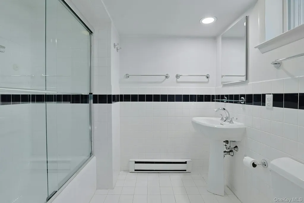 8 Ann Place Valhalla NY 10595