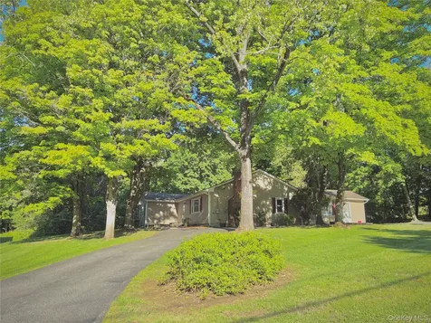 5 Ervin Drive Wappingers Falls NY 12590