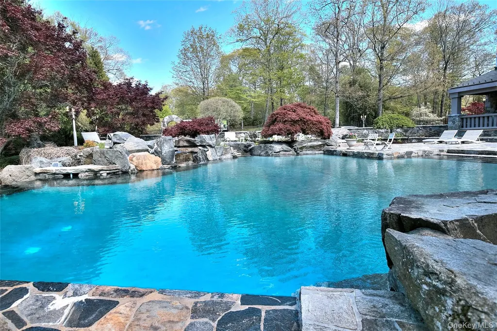 68 Quarry Lane Bedford NY 10506
