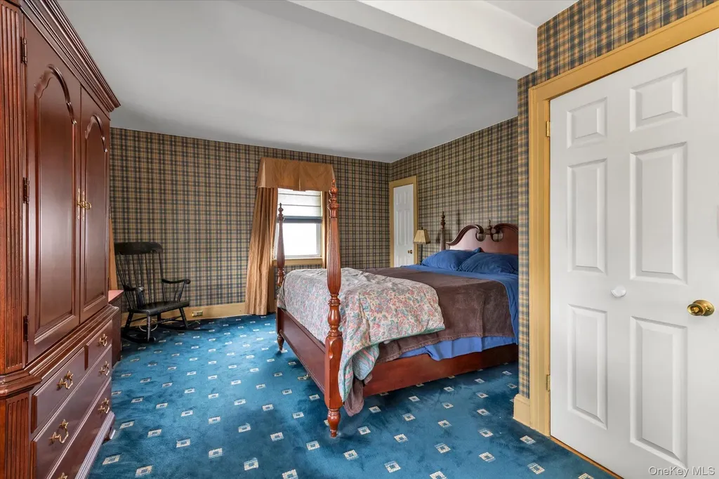 20 Highland Place Great Neck NY 11020