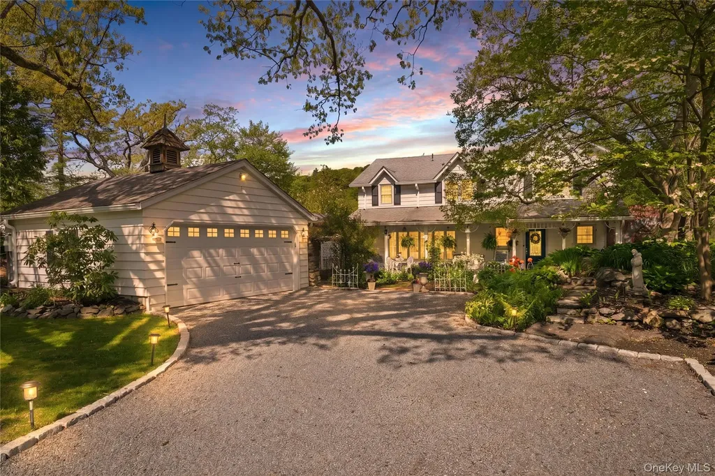 20 Point Drive S Lake Peekskill NY 10537