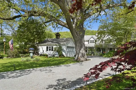 20 Point Drive S Lake Peekskill NY 10537