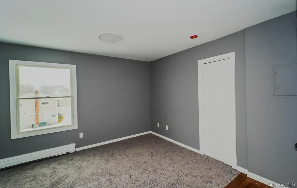 587 Miller Avenue Freeport NY 11520