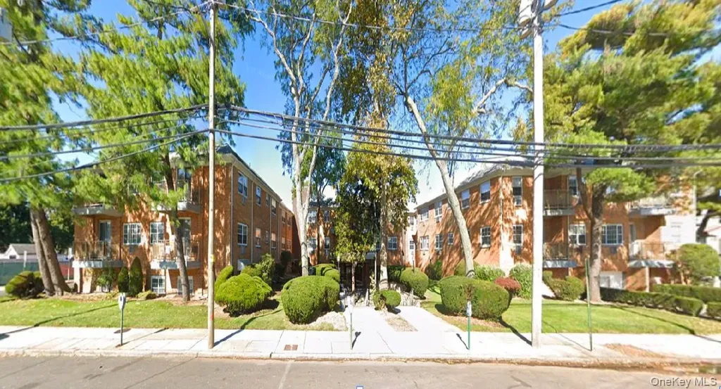 151 Union Avenue Lynbrook NY 11563