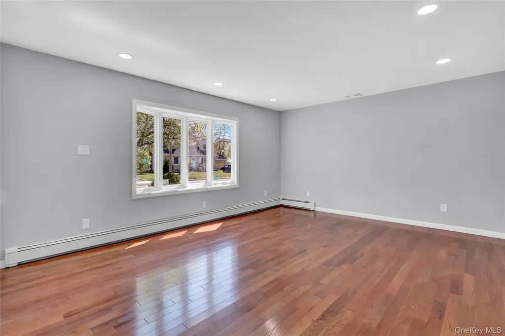 339 Barton Avenue East Patchogue NY 11772