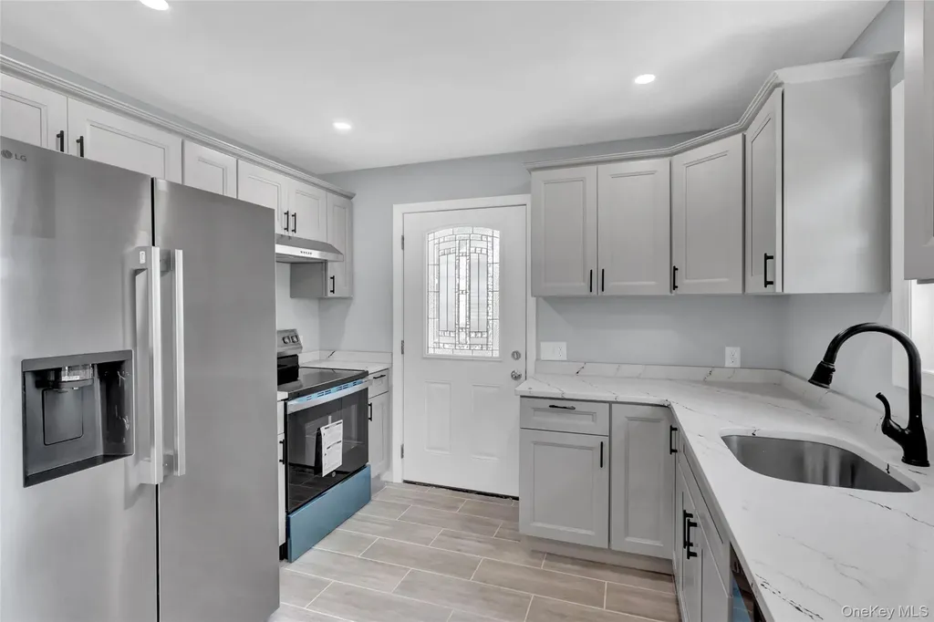 339 Barton Avenue East Patchogue NY 11772