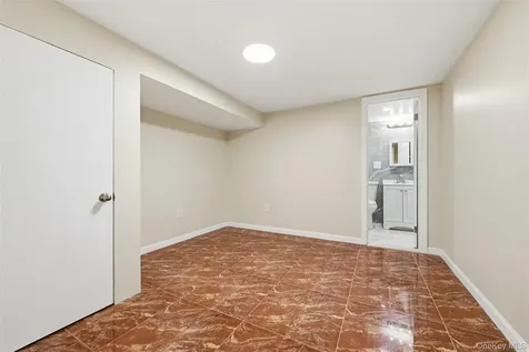 21536 Hillside Avenue Queens Village NY 11427