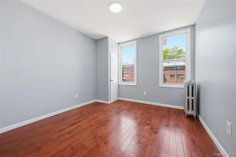 21536 Hillside Avenue Queens Village NY 11427