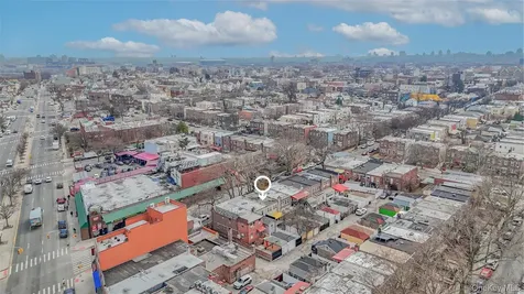 21536 Hillside Avenue Queens Village NY 11427