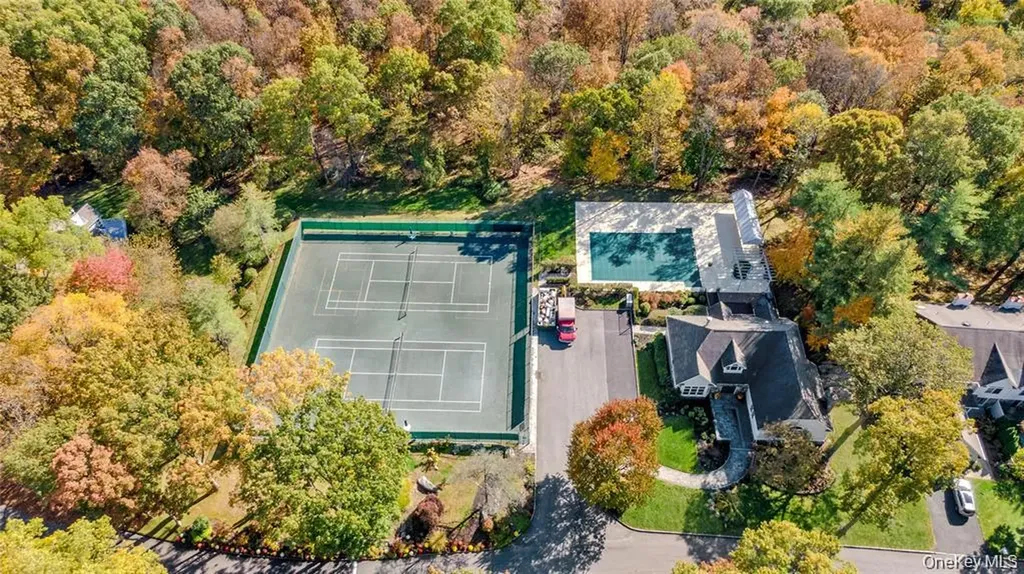 9 Easthaven Lane White Plains NY 10605