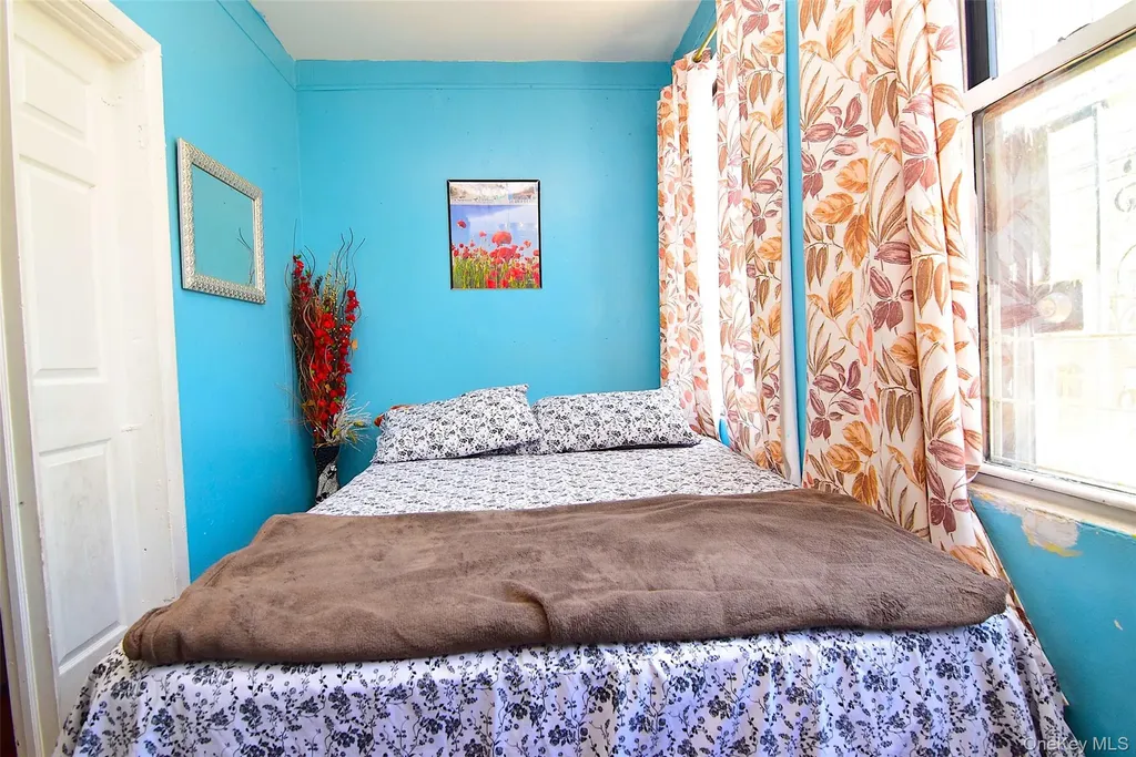 4222 Edson Avenue Bronx NY 10466
