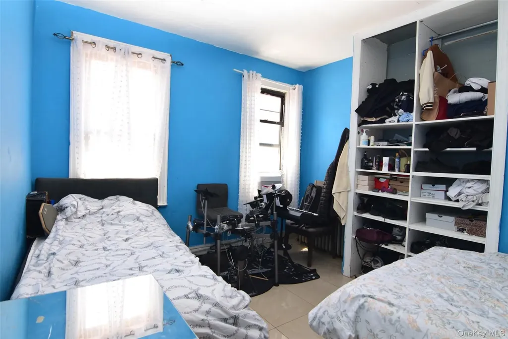 4222 Edson Avenue Bronx NY 10466