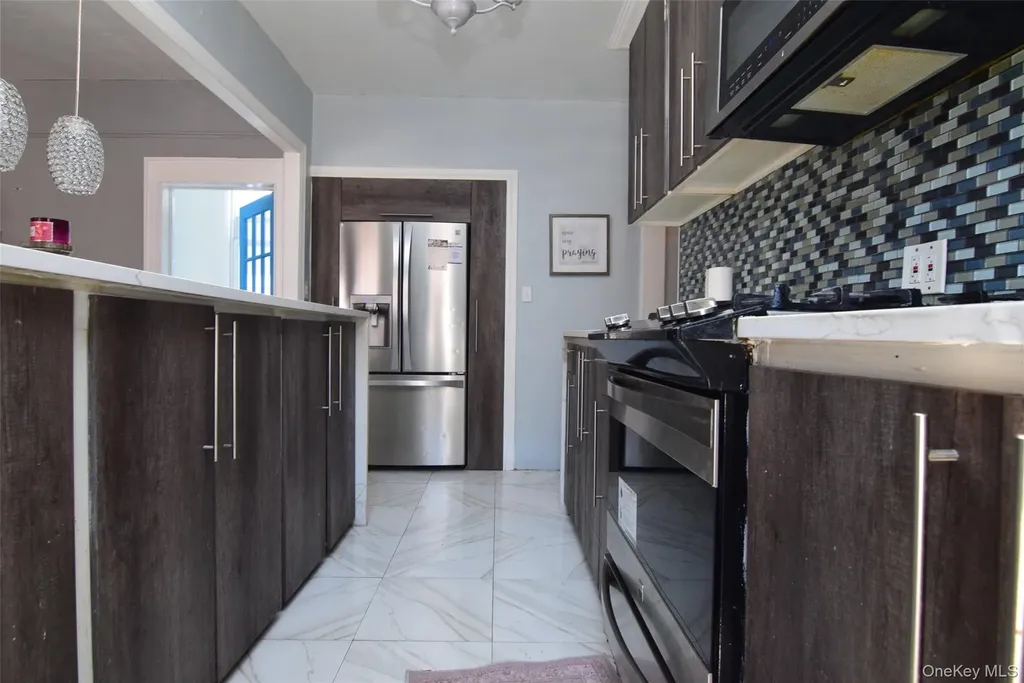 4222 Edson Avenue Bronx NY 10466
