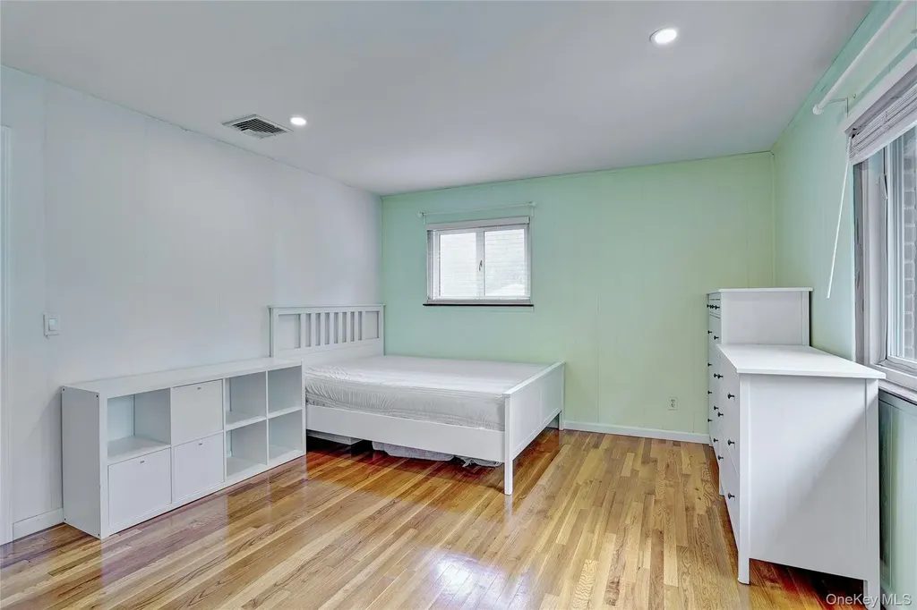 34 E Allison Avenue Pearl River NY 10965