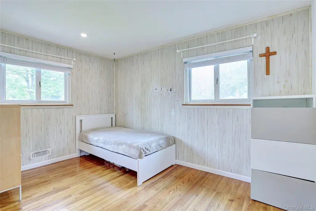 34 E Allison Avenue Pearl River NY 10965