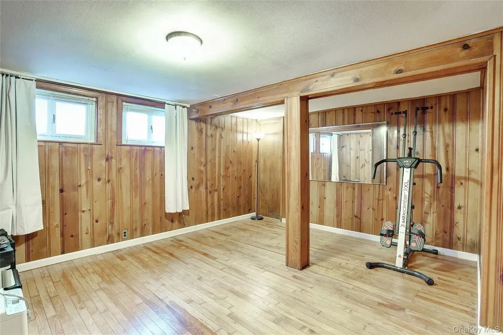 34 E Allison Avenue Pearl River NY 10965