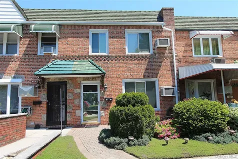 61-59 79TH Street Middle Village NY 11379