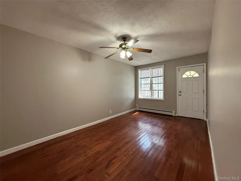 10106 Avenue K Brooklyn NY 11236