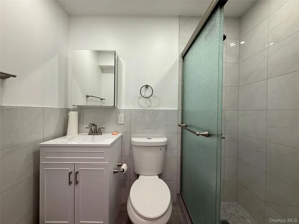 10106 Avenue K Brooklyn NY 11236
