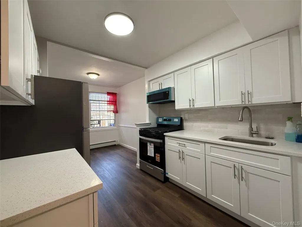 10106 Avenue K Brooklyn NY 11236