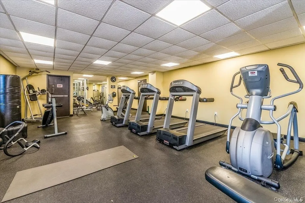 100 W Broadway Long Beach NY 11561