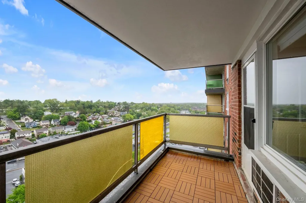 1841 Central Park Avenue Yonkers NY 10103
