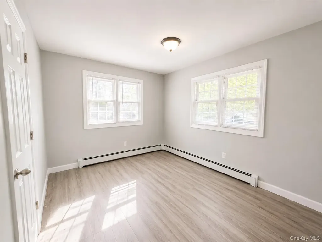 137 Baybright Drive E Shirley NY 11967